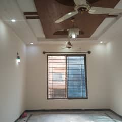 30x60 upper portion for rent in G-15 Islamabad
