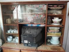 Divider/Showcase