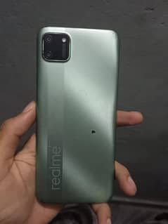 realme C11