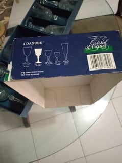crystal wine glasses