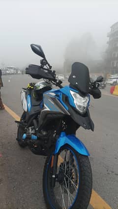 Excelent tour bike Good condition brand new only 2000 km driven
