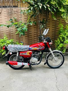 Honda CG 125 2020 model total original bike 10/10 condition 20Model