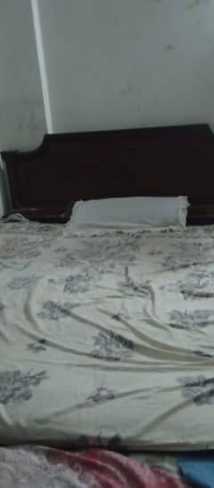 selling bed