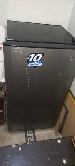 Room fridge