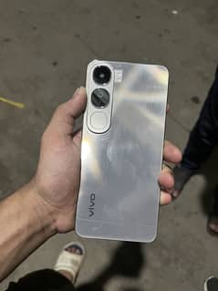 Vivo y200 8 128 official pta approved 10 by 10 only 5 days use