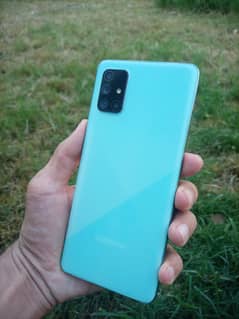 Samsung Galaxy A71. . . . . 8+128. . . . . Pta Offical Approved with Box