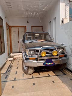 Toyota land cruiser Prado 3 door jeep