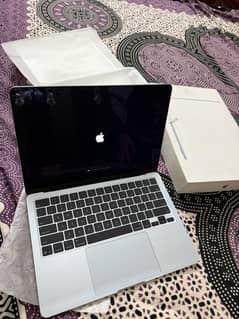 Macbook air m4 16/256