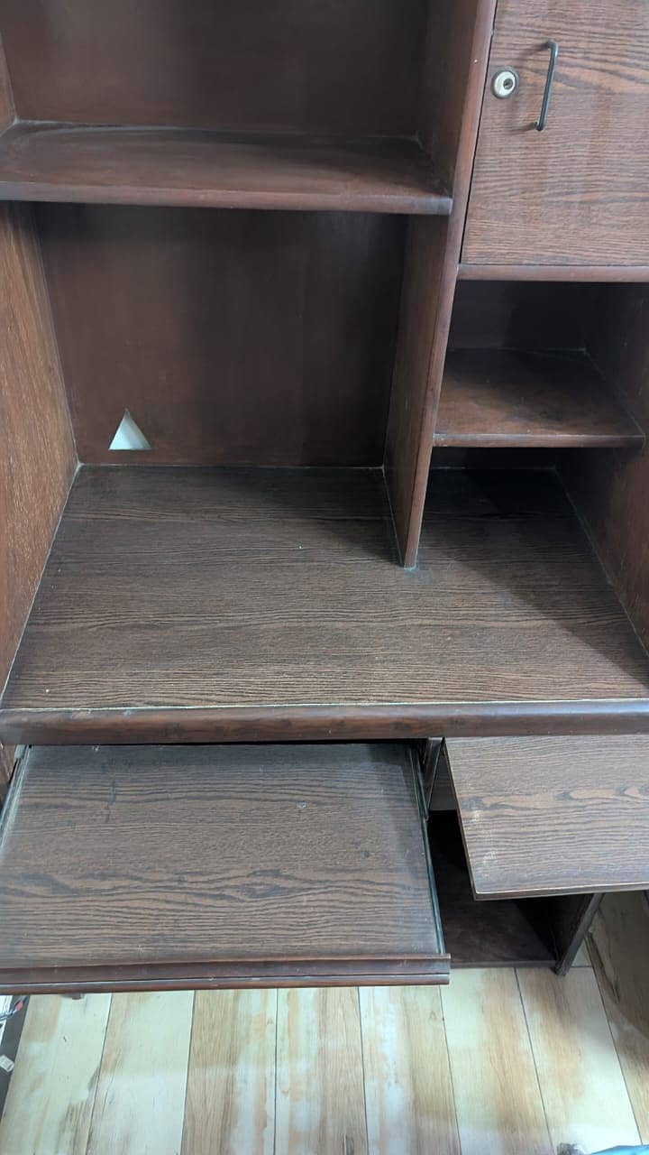 Study Table / Office Table / Computer Table Used 4