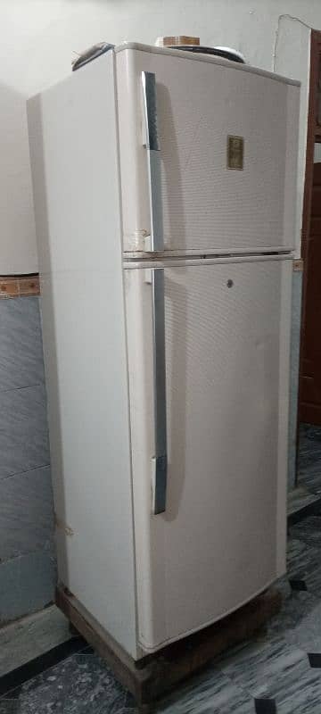 Refrigerator. 0