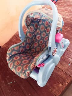 baby cot with adjustable stand