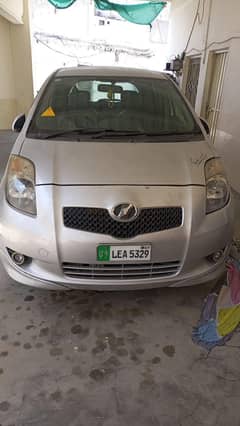 vitz 2009