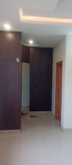 Size 40x80 Full House For Rent In G-13