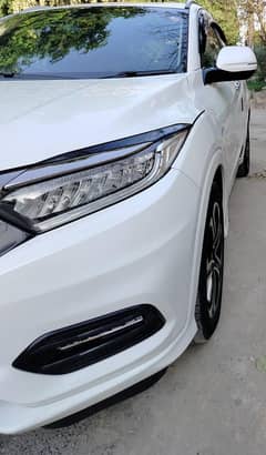 HONDA VEZEL 2020 Z SENSING  4 GRADE