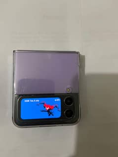 Samsung Z Flip 4  10/10 fresh display