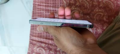 I phone 13 pro 256gb