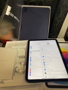Ipad 10th gen brand new complete box packed accessories