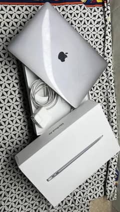 MacBook Air 2020 | Core i3 | Pre-M1 Intel | Fingerprint