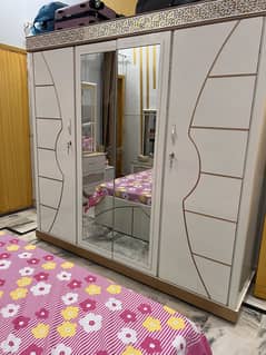 Full room set For sale
