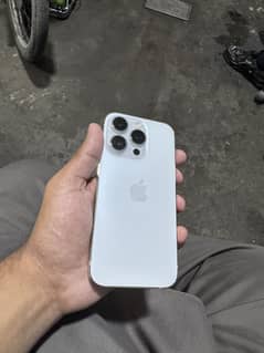 Iphone 14 pro 10 / 10 factory unlocked