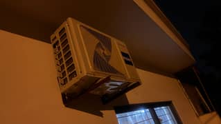 1 ton hire ac with dc inverter
