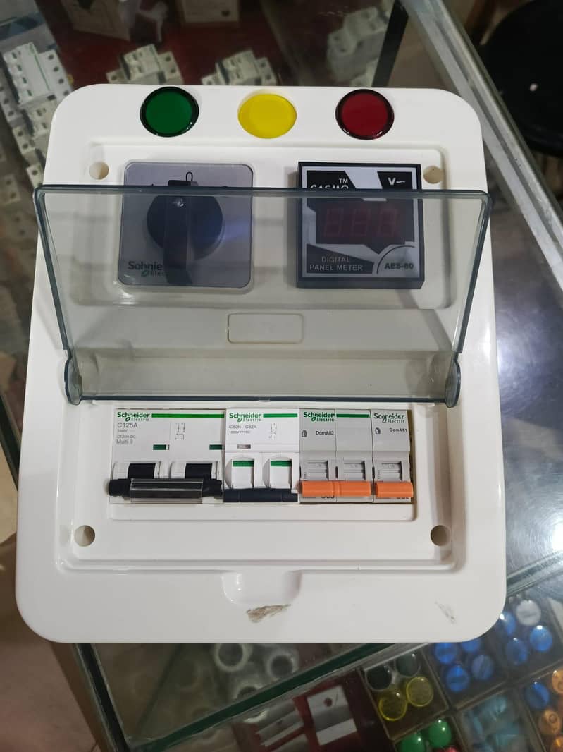DB Box 1