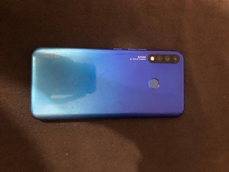 TECHNO Spark 4 With Box 0