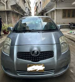 toyota vitz 2006 model silver grey