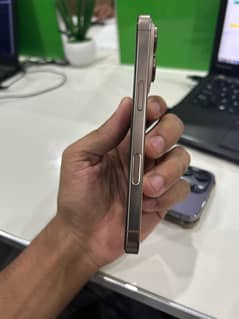 I phone 16 pro