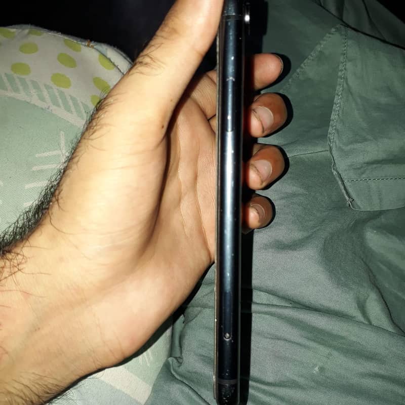 IPHONE XR 2