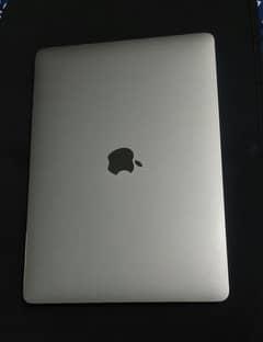 Macbook pro M1, 2020, 8/256 13.3 inch laptop, best condition