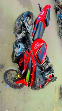 Leo 200
