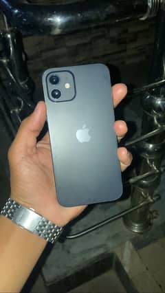iphone 12 all ok (64) G. B fctre unlock ha all ok(88 ) health
