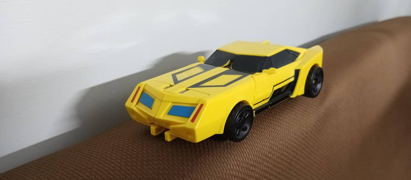 Transformers Robots And Disguise Hasbro Bumblebee Action Figure 5
