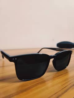 Premium Polarized Sunglasses – UV Protection | Stylish & Durable Frame