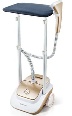 Steam Iron Westpoint