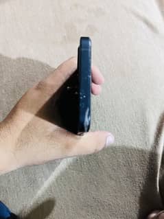 iPhone 12 64 GB jv