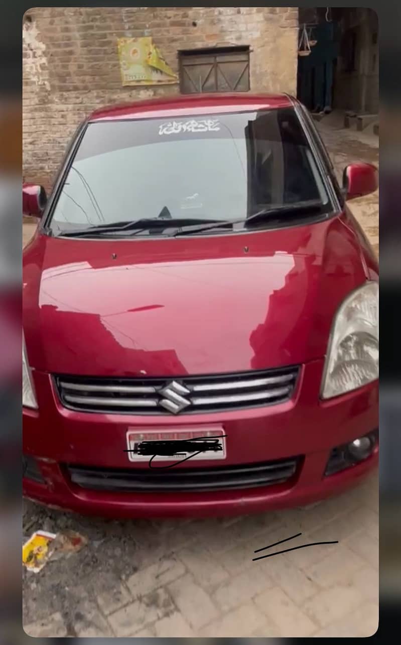 Swift automatic DLX 1.3 red wine colour 3