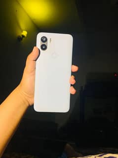4/64Gb storage 10 by 10 phone sale in good condition all okay