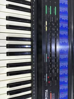 Piano Casio CT-625