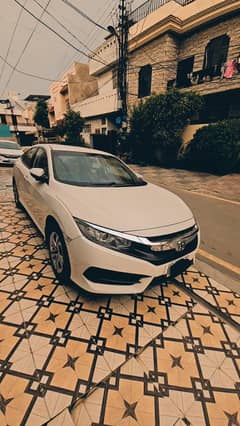 honda civic 2021 hard top in very good condition
