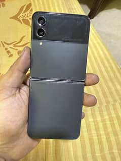 Z Flip 4 black PTA 8 128gb