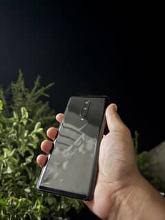 One plus 8 8/128GB