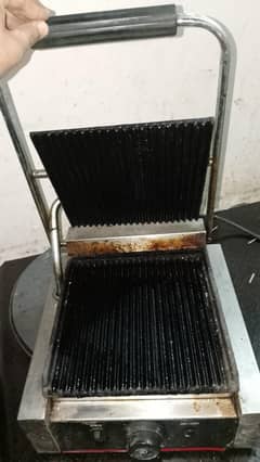 Grill panini sandwich mechine