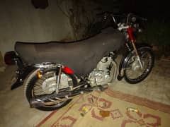 Honda 125 v good codition