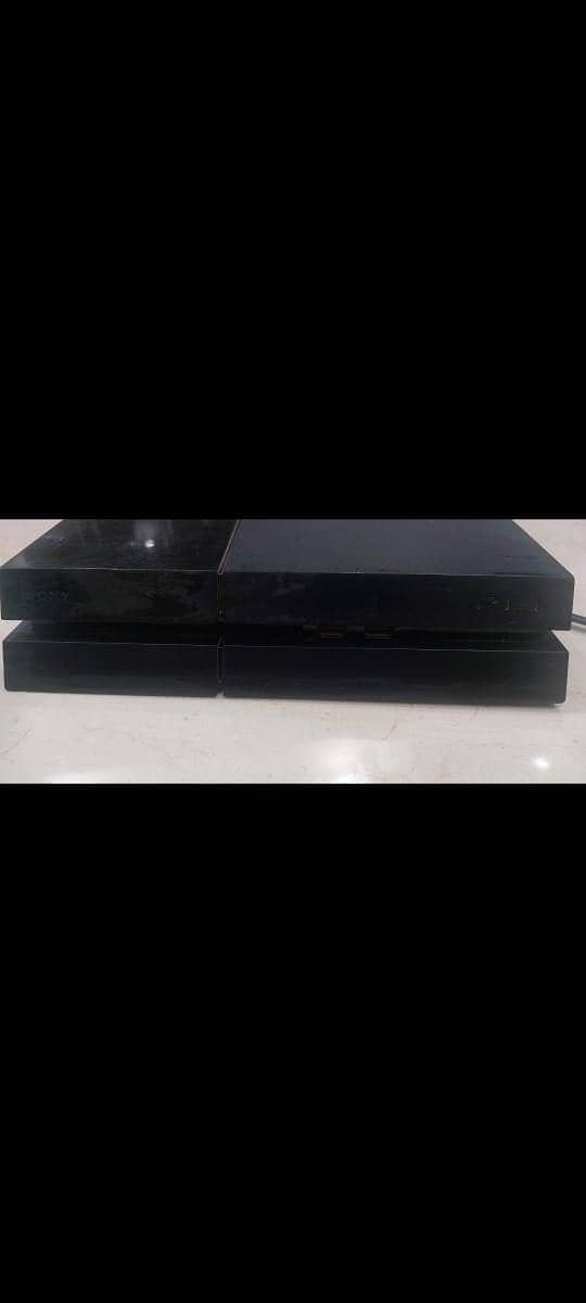 PS4 with Games And Controller 2