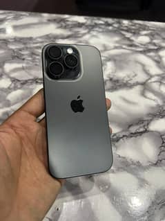 iPhone 16 pro 256 JV Black