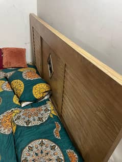King Size Bed no damage lamination patex