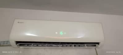 GREE G10 DC INVERTER SPLIT 1 TON EXCELLENT CONDITION