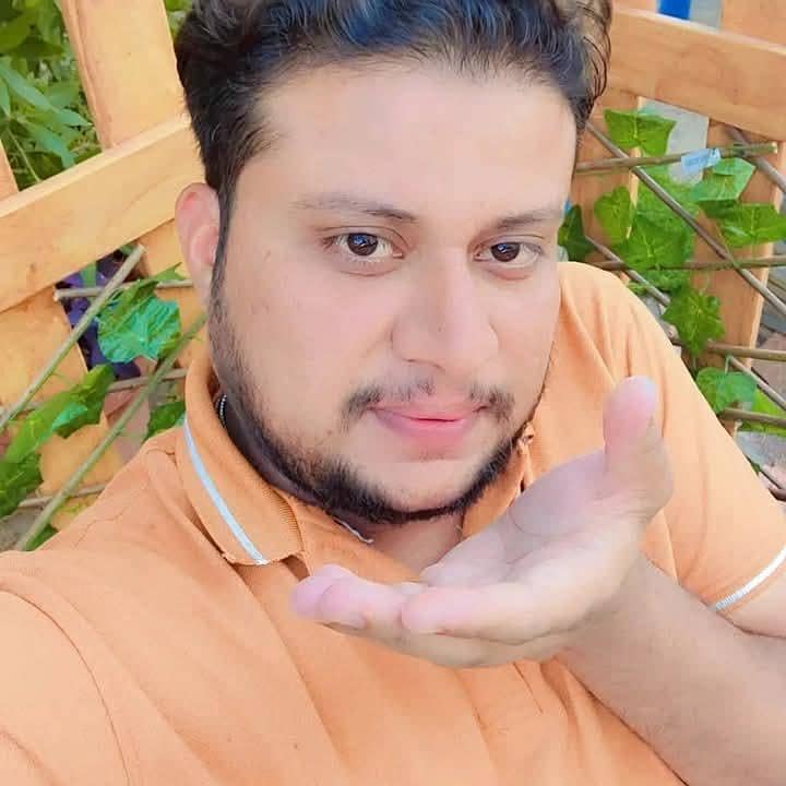 need job I have many experience mobile number 03077030799 0